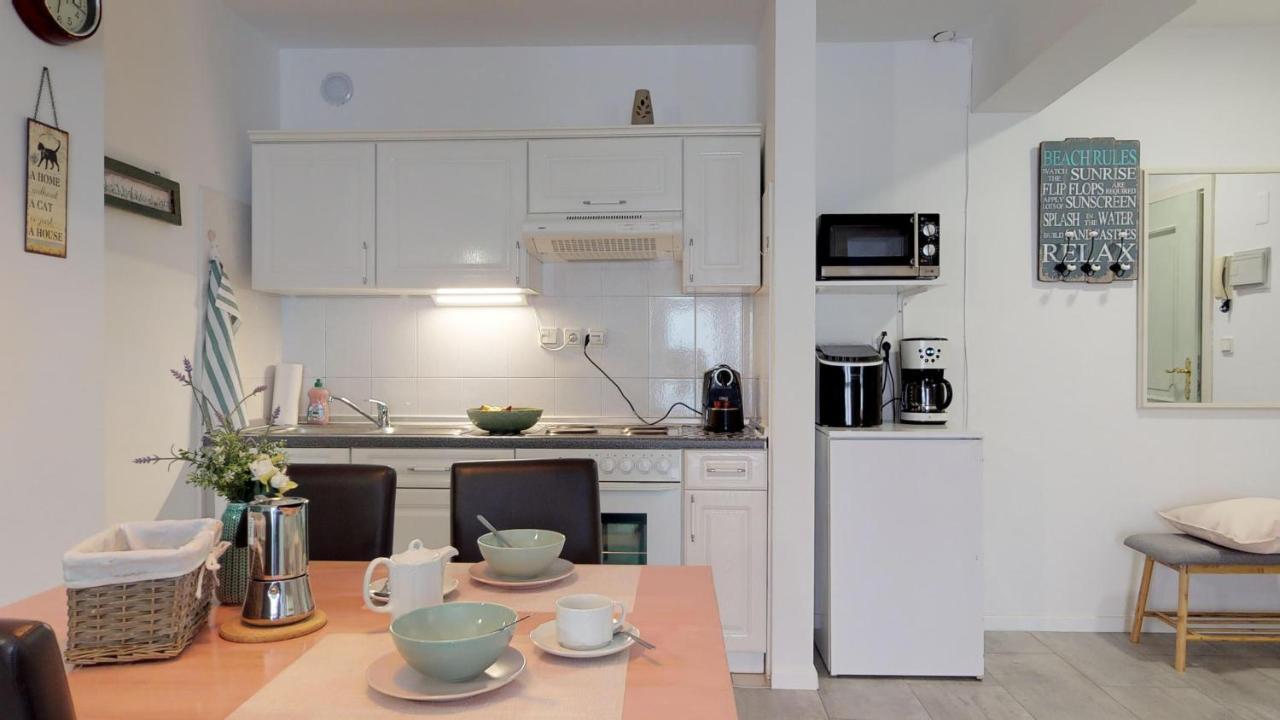 Mirta Deluxe Superior 5 Star Apartment, Your Piece Of Heaven By The Sea & Park, With Sea & Park View Novigrad Istria Eksteriør bilde